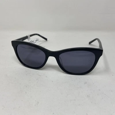 DKNY EYEWEAR DK502s 001 53-19-135 GLOSSY BLACK W/ GRAY LENS SUNGLASSES LD14 - Image 1 of 4