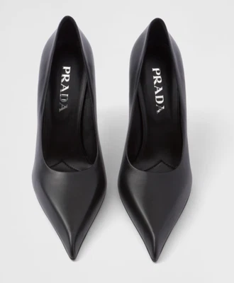 Современные черные кожаные туфли-лодочки Prada на элегантных каблуках размер 40,5 - Изображение 1 из 4