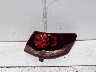 Toyota Aurion Right Tail Light GSV40 10/2006-08/2009 - image 1 of 4