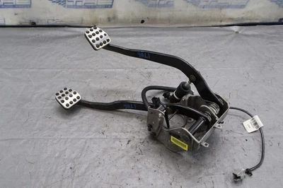 Dodge Challenger SRT Hellcat 2015 6,2 L fabricante original 6 velocidades embrague de freno conjunto de pedal #1706 Foto 1 de 4