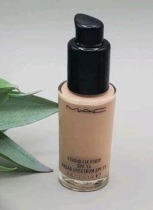 M.A.C N4.5 Studio Fix Fluid LSF 15 ~1,0 fl Neu ohne Karton  - Bild 1 von 3
