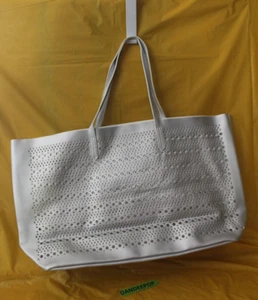 Borsa a mano Saks Fifth Avenue motivo forato argento borsa a tracolla tote - Foto 1 di 6