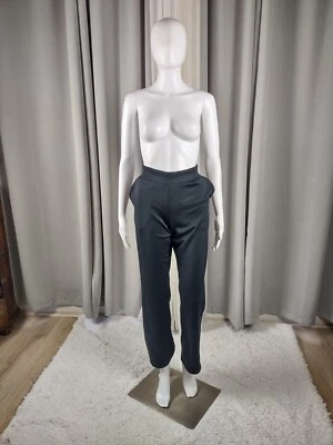 Under Armour Women's Elastic Waistband 2 Pocket Black Soft Fleece Pants Size M - Image 1 of 4