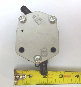 YAMAHA OUTBOARD 2 STROKE V4 V6 REPLACE BLOCK MOUNT FUEL PUMP 6E5-24410-00 03 04 - Picture 1 of 4