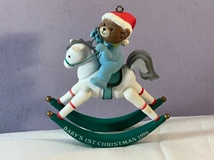 Weihnachtsschmuck Bär auf Schaukelpferd Giddyap, Teddy EX9543 - Bild 1 von 6