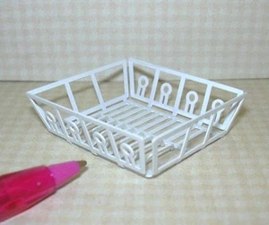 Escurridor de platos miniatura de metal blanco Farrow para cocina DOLLHOUSE escala 1:12  - Imagen 1 de 1