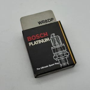 (4) NOS Bosch WR8DP Platinum Spark Plugs 0242229555 / 4218 Plug Set - Picture 1 of 2