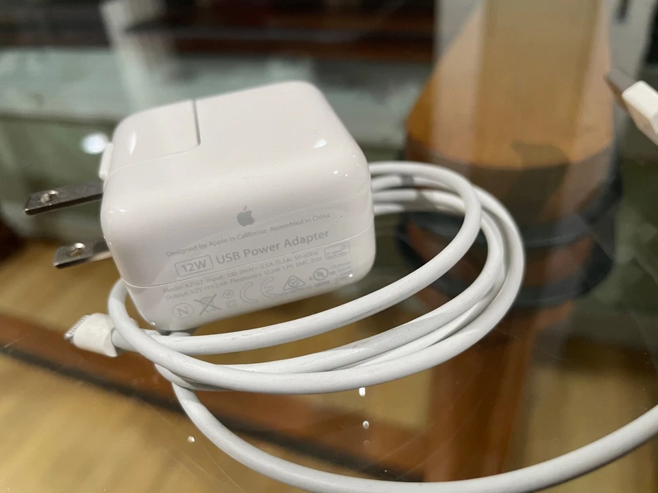 Original Genuine 12W USB Wall Charger & Cable for iPad Pro Air Mini iPhone OEM** - Image 1 of 4