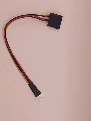 4-Pin FDD Floppy Stecker auf 15-Pin SATA Buchse Konverter Adapter Stromkabel - 22cm - Bild 1 von 4