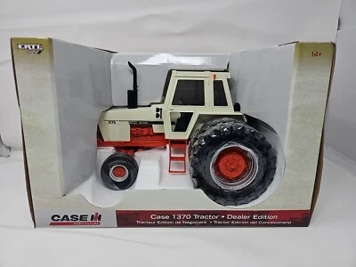 CASE Agri King  1370 Tractor "2008 Dealer Edition" 1/16 Scale, NIB - Image 1 of 4