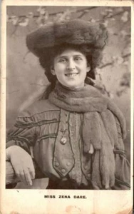 Miss Zena Dare English Singer And Actress Photograph Antique Postcard 1907 - Picture 1 of 2
