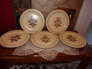 Pfaltzgraff Village Brown Salad Dessert Plates Vintage Set of 5 Old Castle Mark - Picture 1 of 9