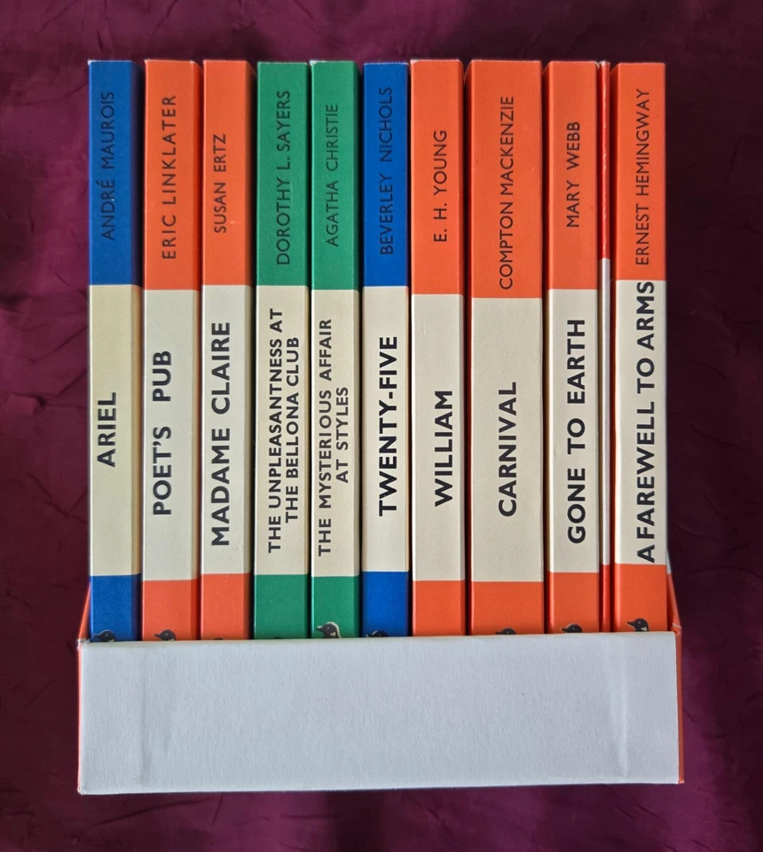 The First Ten Penguins - boxed set. Complete and unabridged. - Image 1 of 4