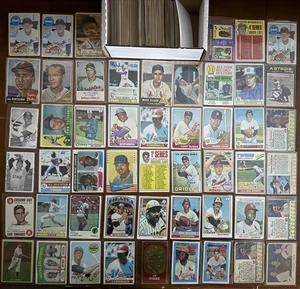 HUGE (250+) 1950s-70s Vintage Baseball Card Lot HOF Aaron Rose Maris! *Low Grade - Picture 1 of 8