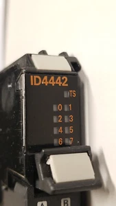 Omron NX-ID4442 NXID4442 Analog Input Unit - Picture 1 of 2