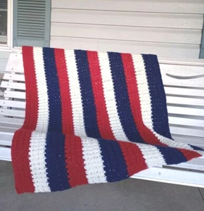 Vtg Crochet Throw Red White Blue USA ๐บ๐ฒ Patriotic 50x36 Lap Blanket Afghan - Picture 1 of 13