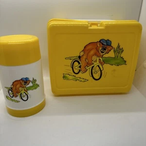 Vintage Lunch Box Bear on Bike with 8oz Thermos Cup Lid 80's Taiwan Yellow - Picture 1 of 14