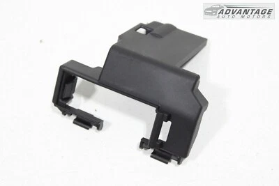 2018-2020 AUDI Q5 BATTERY POSITIVE PLUS TERMINAL COVER OEM - Image 1 of 4