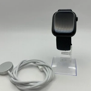 Apple Watch (Series 10) Jet Black 46mm w/ Ink Sport Loop (GPS) - Excellent - Photo 1 sur 6