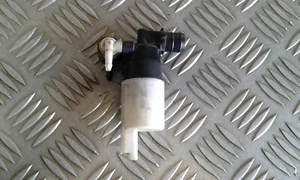 Pompe de lave glace - PEUGEOT CITROEN RENAULT - Réf : 9641553880 8200067015 - Picture 1 of 6