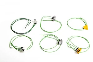 BMW E34 Euro Ellipsoid Smiley Headlight connectors plugs wiring pigtails 535 540 - Picture 1 of 8