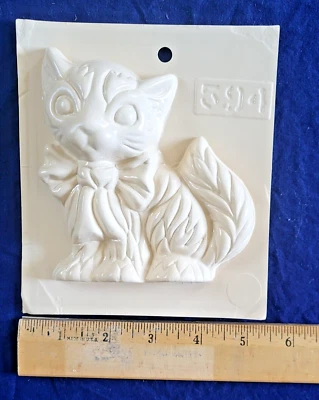 Lote de moldes de yeso de plástico vintage animales gato perro serpiente ardilla ratón artesanía Foto 1 de 4