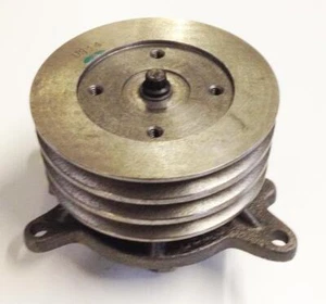 Caterpillar 3208 Water Pump (2W1225, 9N140, 9N1249, 9N5023) - Picture 1 of 1