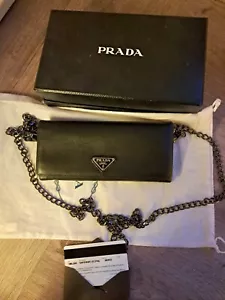 Prada WoC Umhängetasche schwarz - Bild 1 von 16