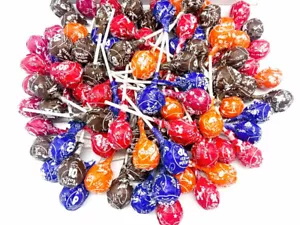 105 Tootsie Roll Lollipops Chewy Chocolate Center Pops FREE SHIP 48 STATES - Picture 1 of 5