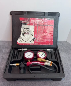 Kit detector de fugas de cilindro Snap-on EEPV509 con estuche - Imagen 1 de 14