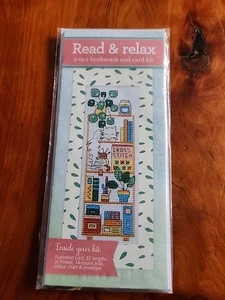 Read & Relax 2-in-1 Lesezeichen & Kartenset Kreuzstich Katze Bibliothek Bücher Vintage - Bild 1 von 3