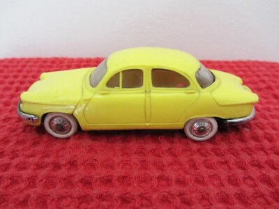 Norev Panhard PL 17 au 1/43e de 1964 - Photo 1/4