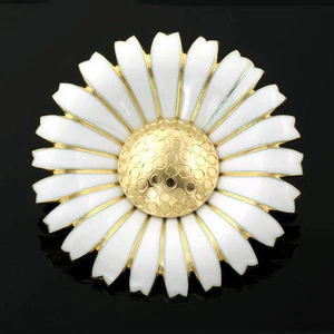 Georg Jensen Gilded Silver DAISY Brooch - 50 mm LIMITED EDITION - Picture 1 of 3
