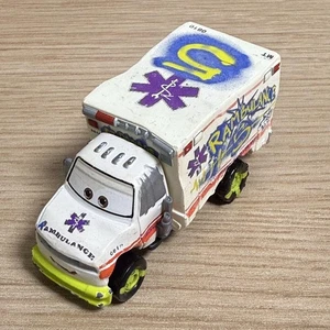 Tomica Cars Doctor Damage Discontinued Minicar - Picture 1 of 7