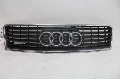 Used Upper Grille fits: 2004 Audi A6 8 cylinder upper Upper Grade A Foto 1 de 4