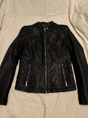 Beautiful Wilson's Leather Black Rivet Black Faux Leather Jacket Size XS - Image 1 of 4