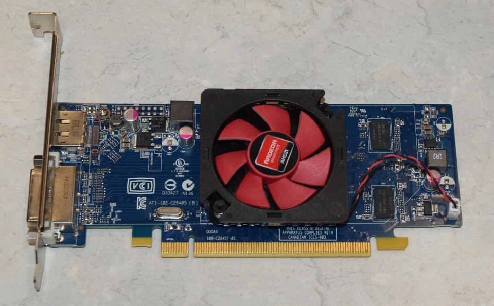 Dell AMD Radeon HD 7470 PCI Express x16 Full Height Video Card 1GB VVYN4 - Image 1 of 1