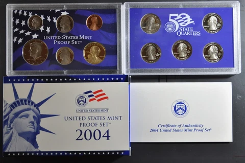 2004 S U.S. Mint 11 coin Clad Proof Set with box & COA / original packaging Cover