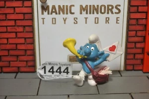 Vintage Smurf Smurfs Schlumpf Figure - Postman Postie Smurf - #1444 - Picture 1 of 2