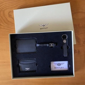 Bentley Elegante Novedad Set Porta llaves Etiqueta con nombre Estuche para tarjetas!! - Imagen 1 de 6