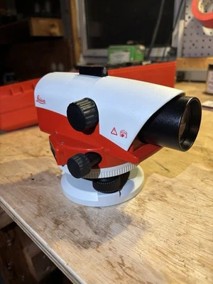 Leica NA728 Auto Level - Image 1 of 4