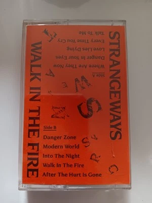 STRANGEWAYS - Walk In The Fire (Cassette) Foto 1 de 4