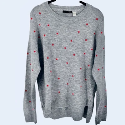 Aqua Brand 灰色长袖套衫圆领毛衣红色刺绣星星女式 M 码 — 第 1/4 张图片