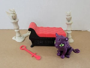 Monster High Secret Creepers Crypt Replacement Parts Lot Crescent Chase Lounge - Picture 1 of 8