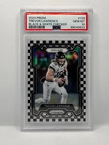2023 Panini Prizm Black & White Checker Trevor Lawrence PSA 10 #139 SP - Bild 1 von 2