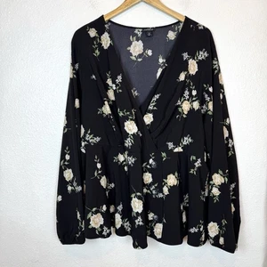 Torrid Damen 4X schwarz Blumen Krepp Surplice Midi Schößchen Bluse Faux Wickel Top - Bild 1 von 9