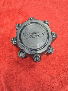 1999 - 05 Ford Excursion F-250 F-350 Black OEM Center Cap P/N F81A-1A096-EA, FA - Picture 1 of 2