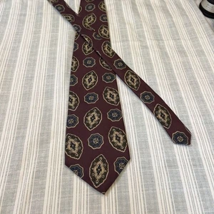 Vintage Strathmore Neck Tie Maroon 57X4 #25 - Picture 1 of 11
