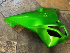 Kawasaki Z1000 OEM Part 55028-0288-40R COWLING,LWR,RH,G.B.GR - Picture 1 of 22