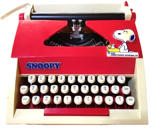 Takara x PEANUTS collaboration SNOOPY Japanese typewriter Red Used - Picture 1 of 8